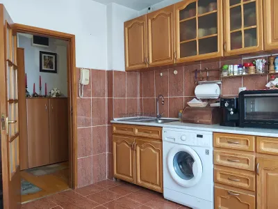 Bucatarie apartament vanzare cumparare Sector 5 Bucuresti